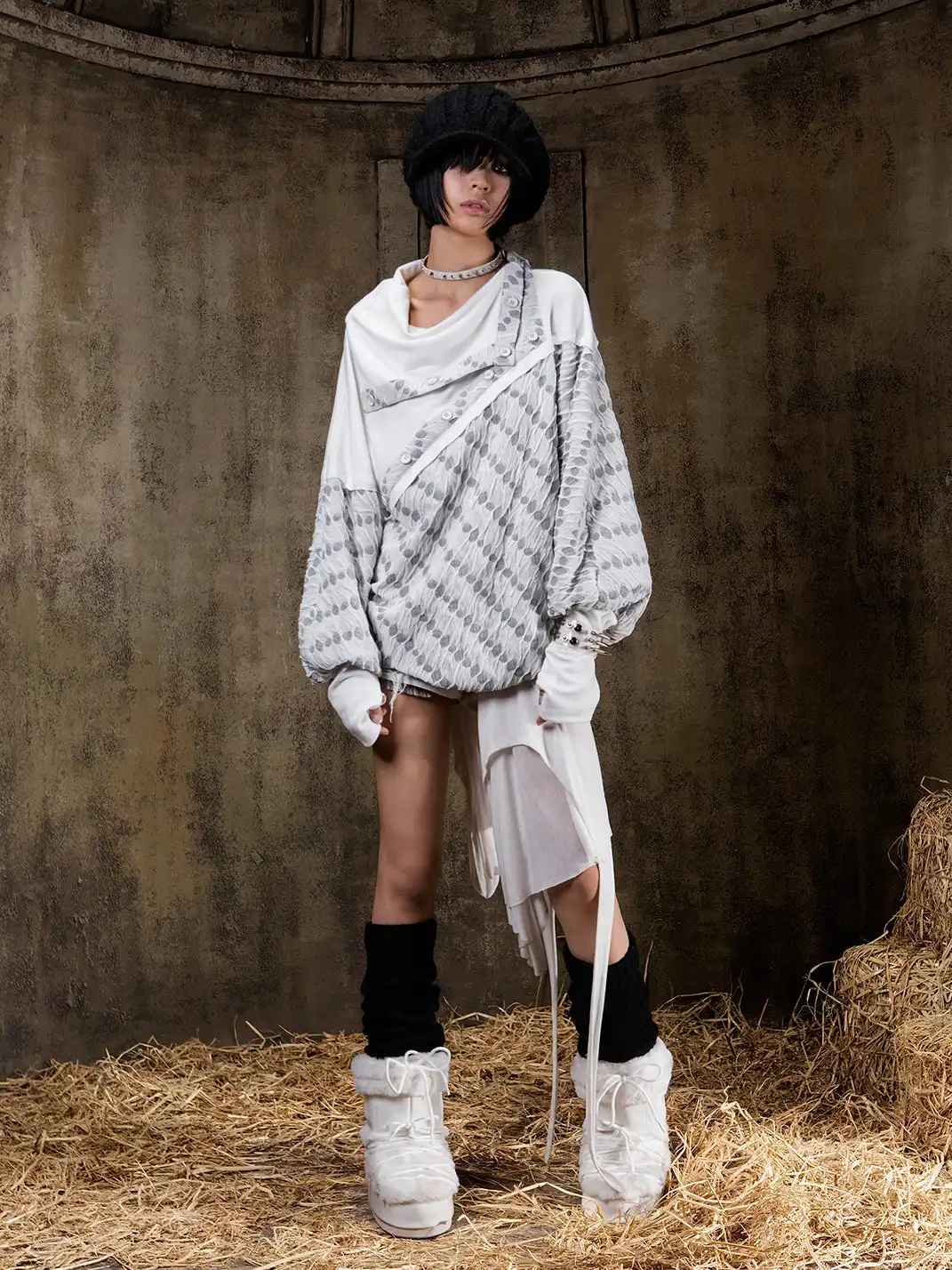 ARIADNAw | Turtleneck Batwing Sleeve Knit Top