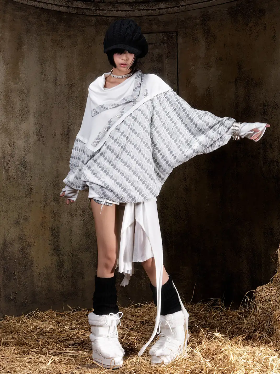 ARIADNAw | Turtleneck Batwing Sleeve Knit Top