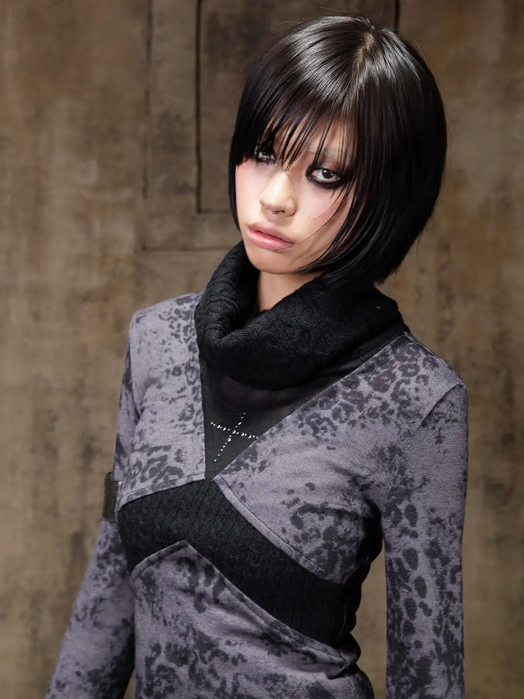 ARIADNAw | Contrast Slim Knit Long Sleeve Tee