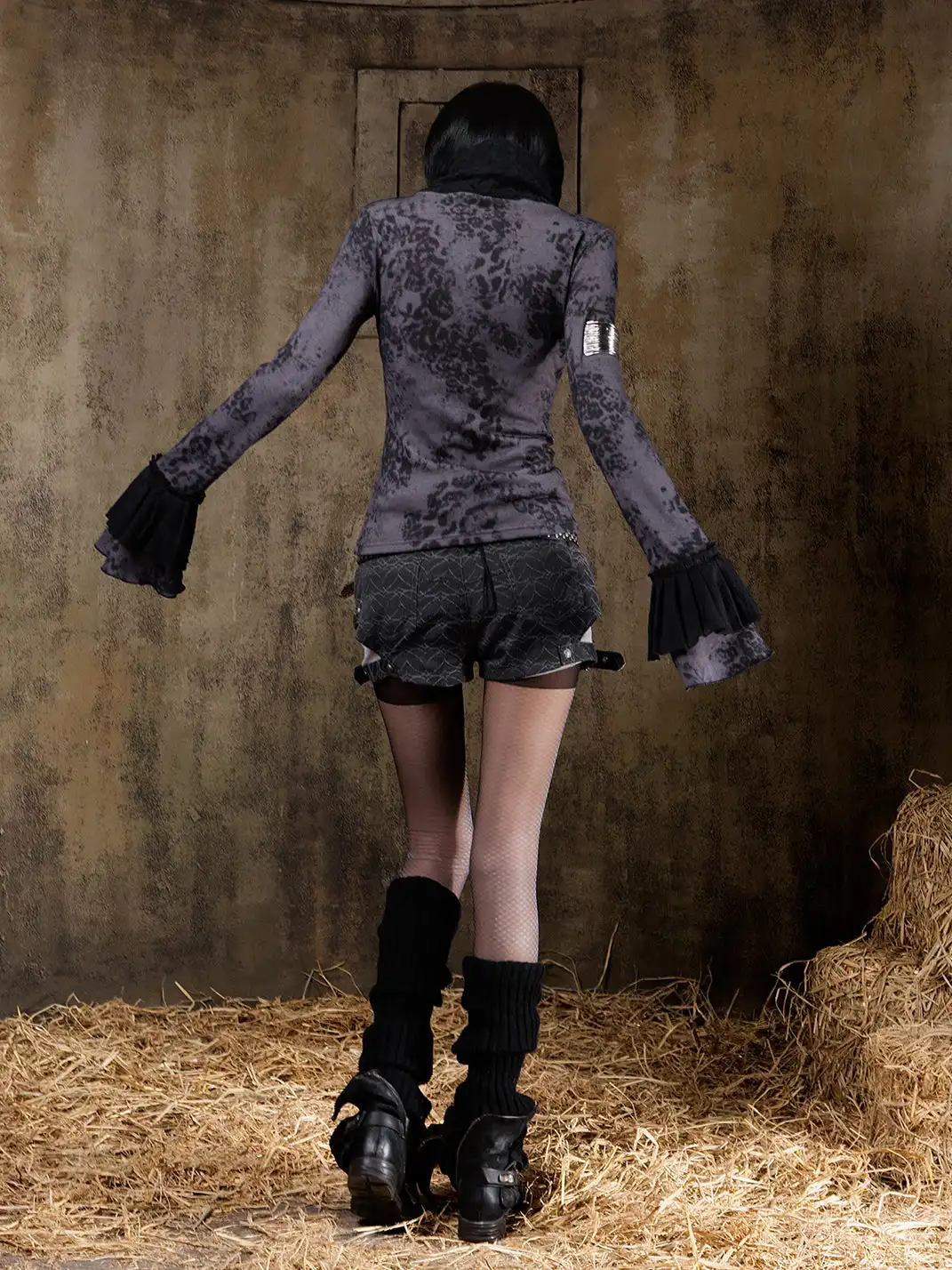 ARIADNAw | Contrast Slim Knit Long Sleeve Tee