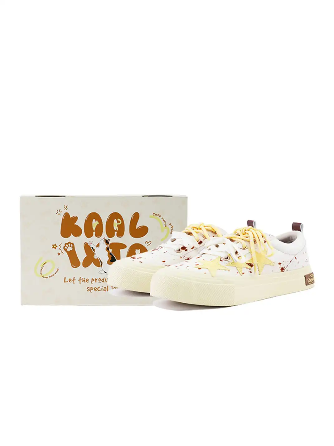 KAALIXTO | Star Embroidered Canvas Platform Sneakers-White