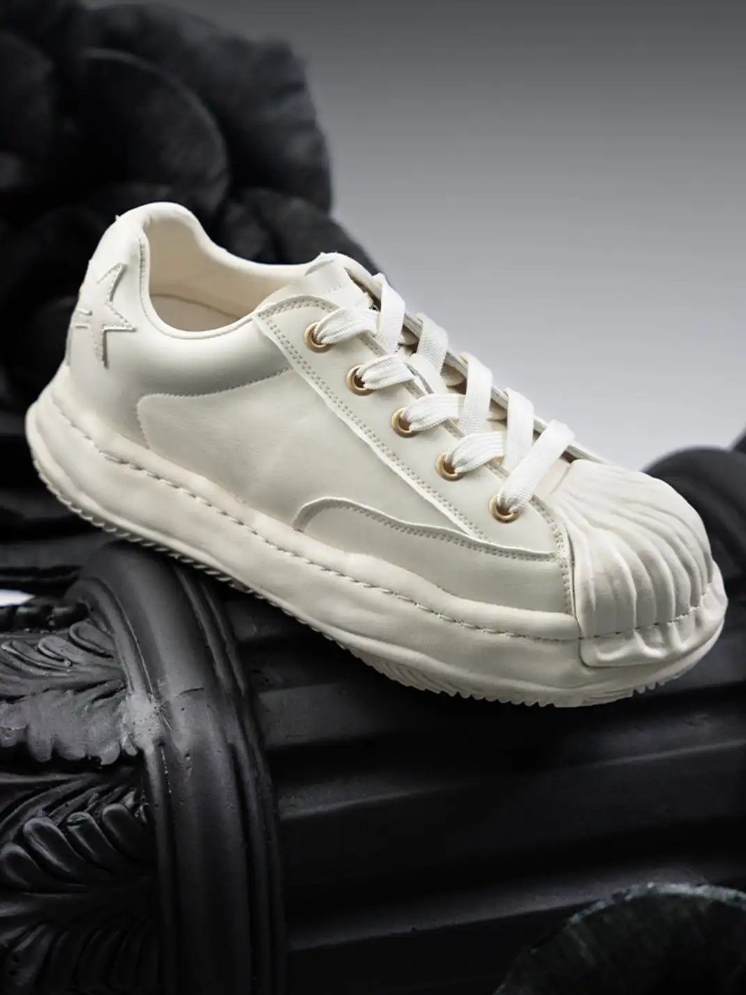 KAALIXTO | Shell-Toe Lace-Up Sneakers-White