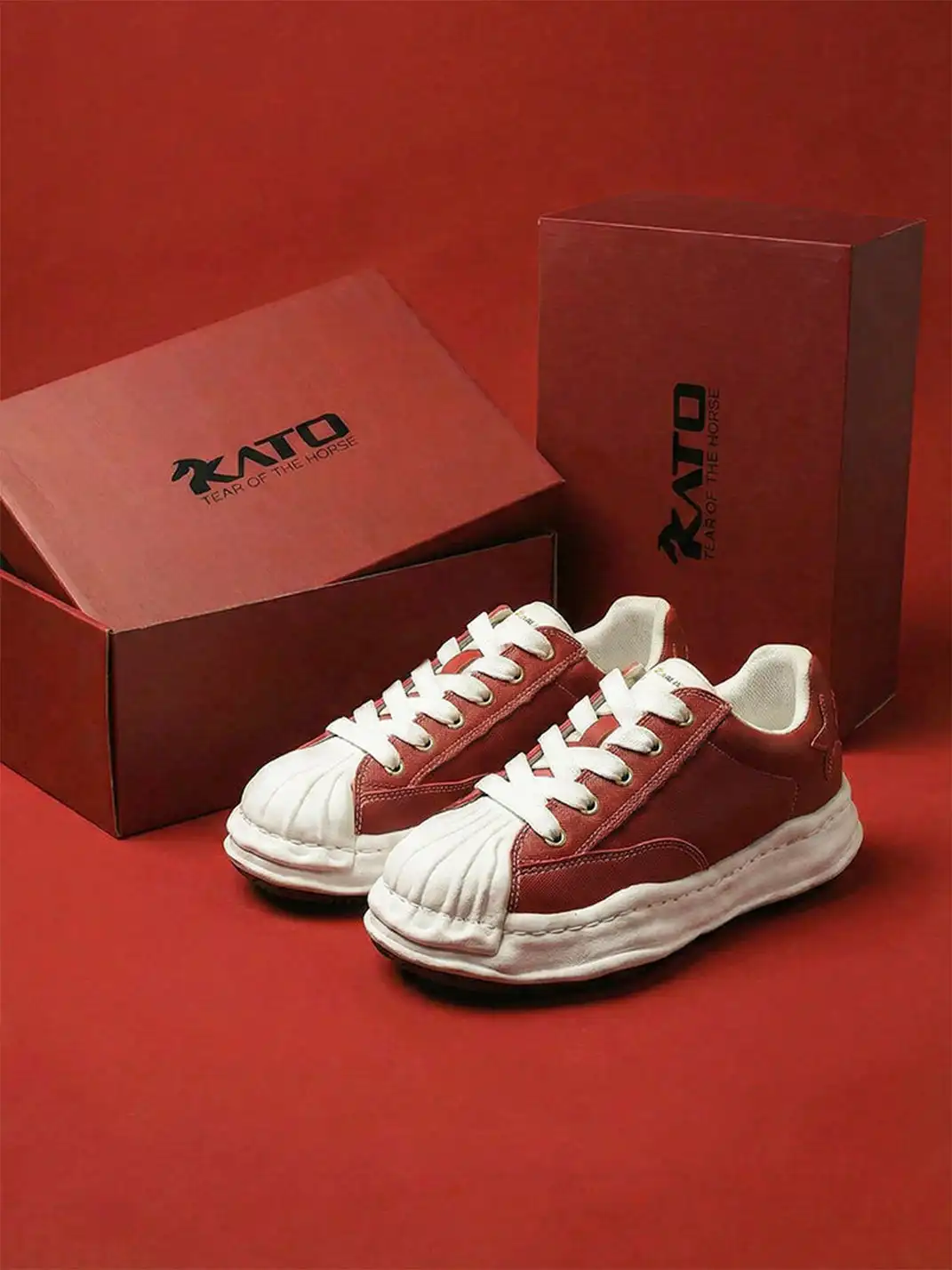 KAALIXTO | Red Shell Toe Sneakers with White Accents