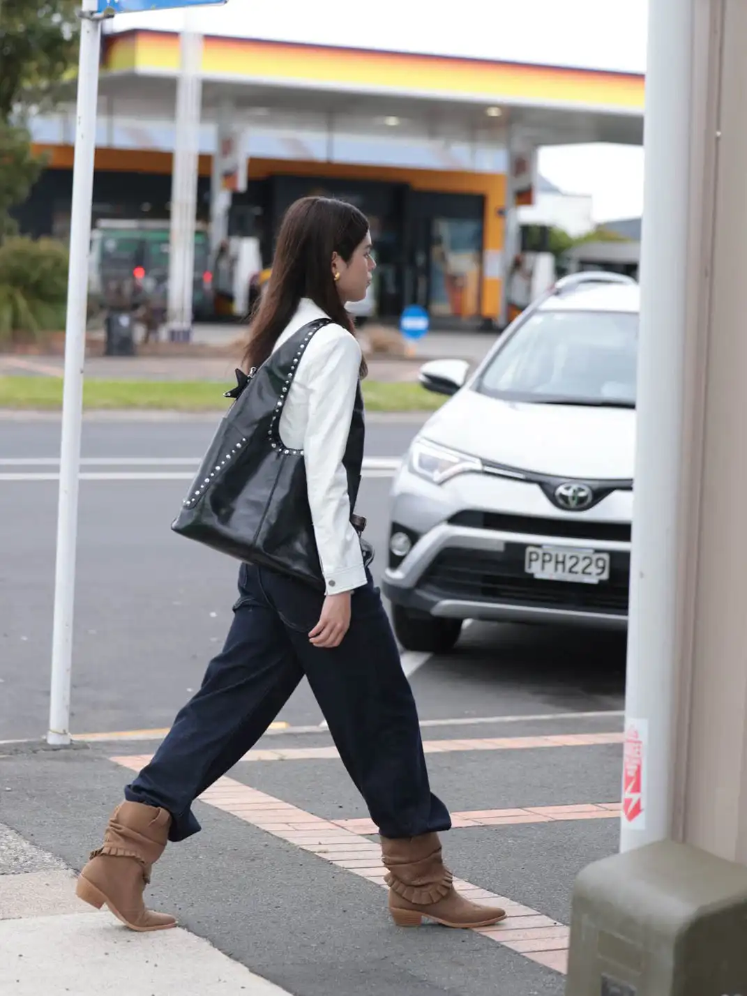 ECODAY | Retro Studded Shoulder Bag