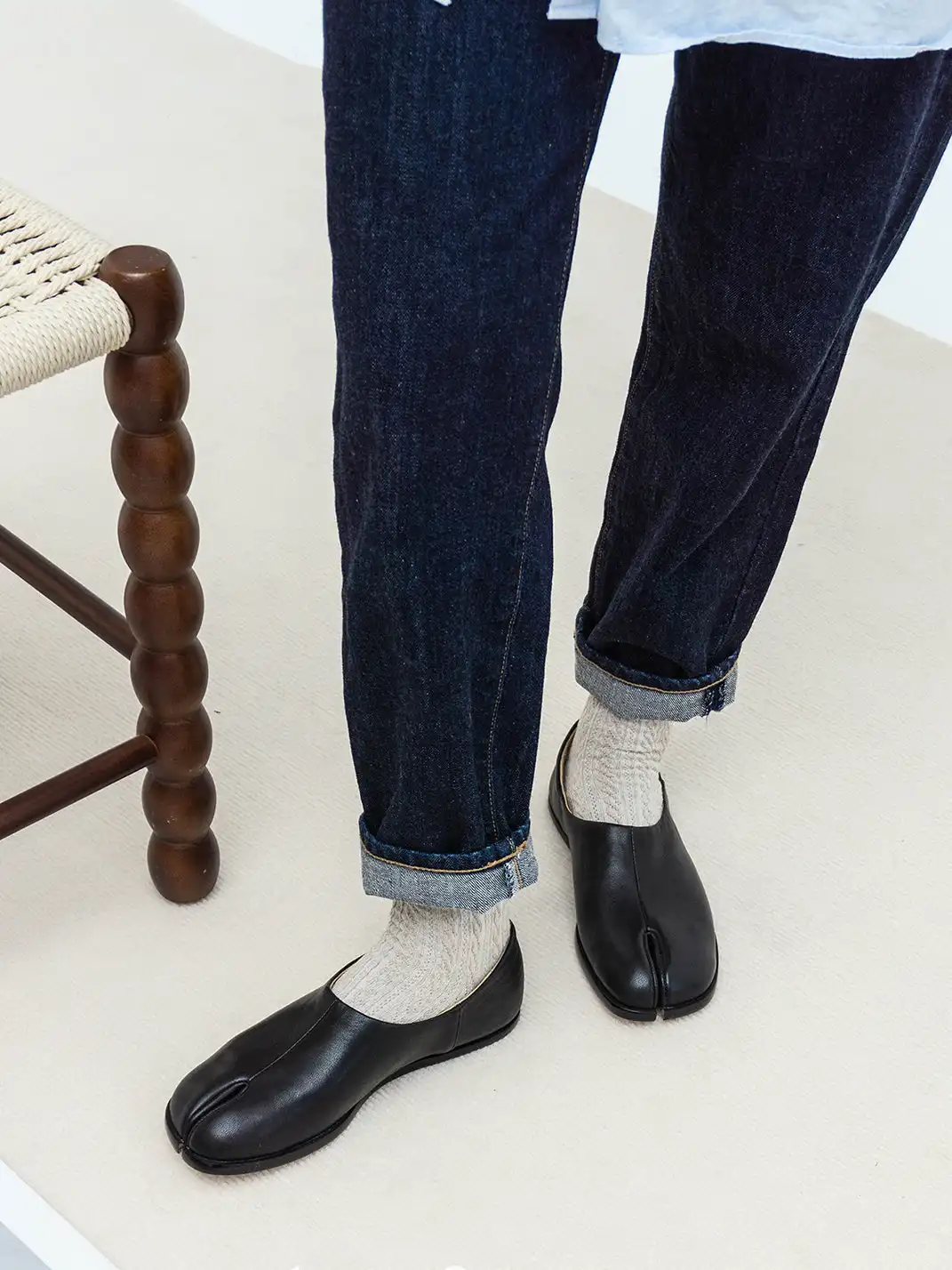 L'aise | Vegetable-Tanned Sheepskin Tabi Shoes