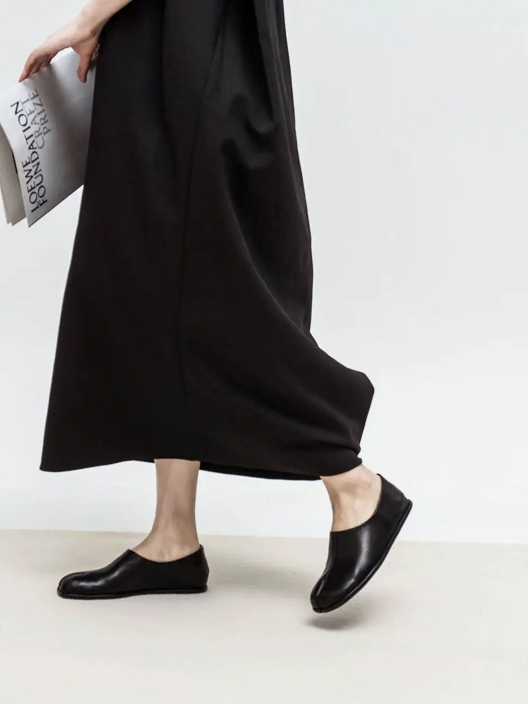 L'aise | Vegetable-Tanned Sheepskin Tabi Shoes