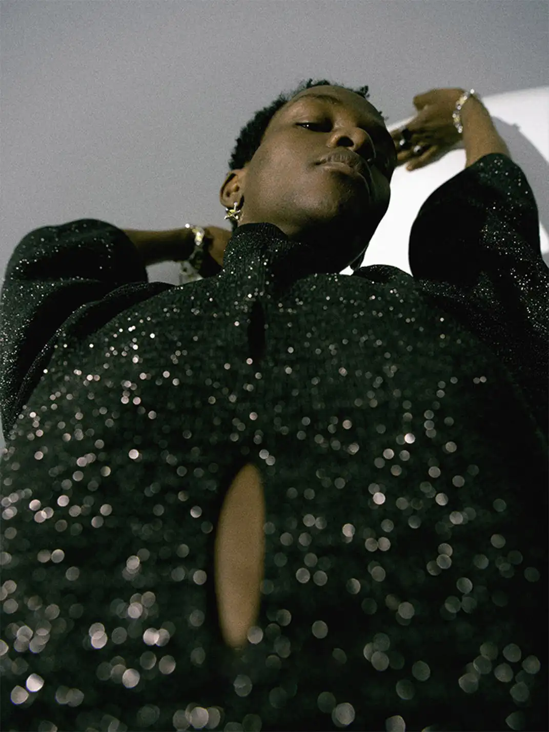 GUSHPSYCHIC | Gold And Silver Shimmering Silhouette Long-Sleeved