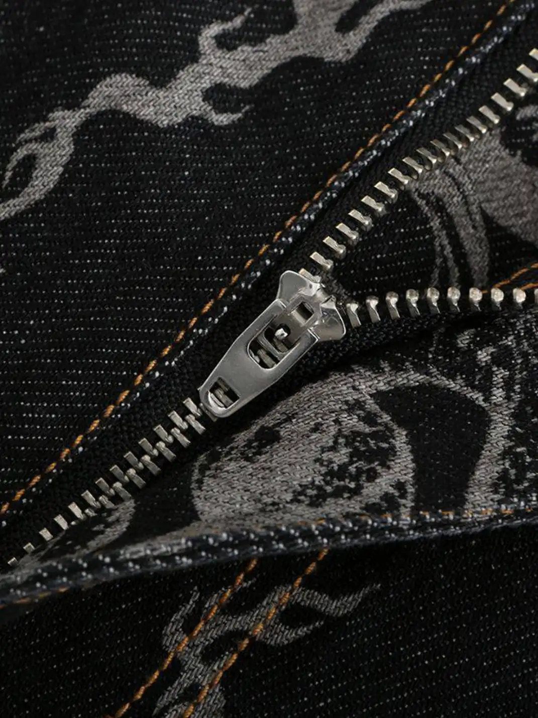 CYCYCY | Washed Dragon And Snake Pattern Bandage Jeans