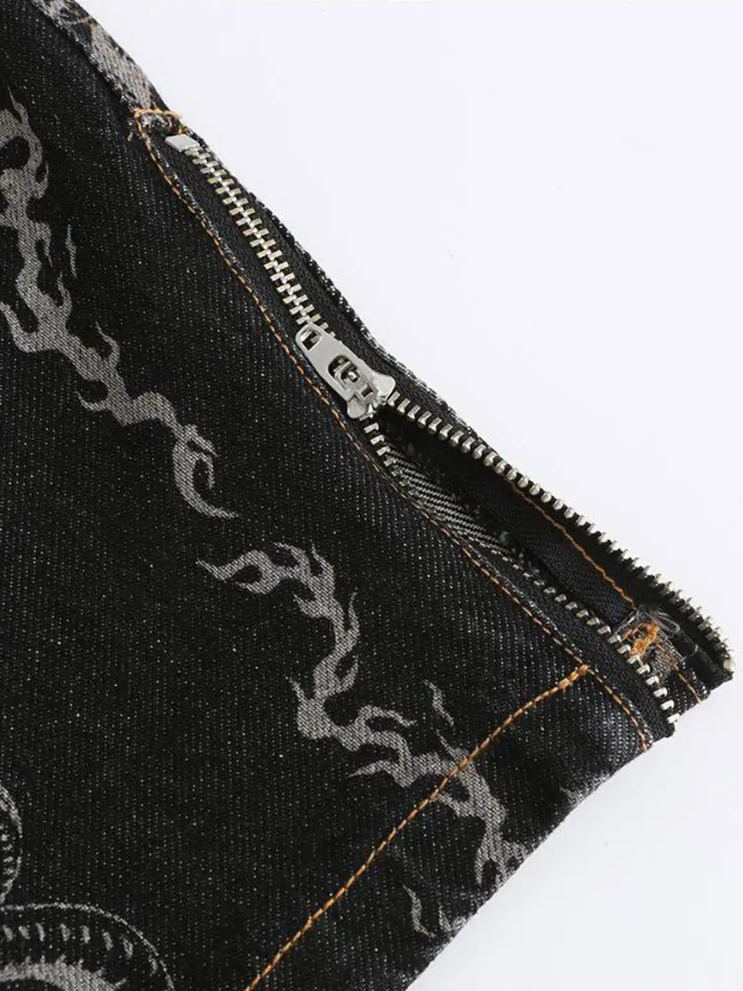 CYCYCY | Washed Dragon And Snake Pattern Bandage Jeans