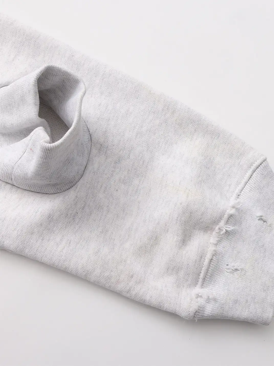 CYCYCY | Two-Tone Cutout Ripped Crew Neck Sweatshirt