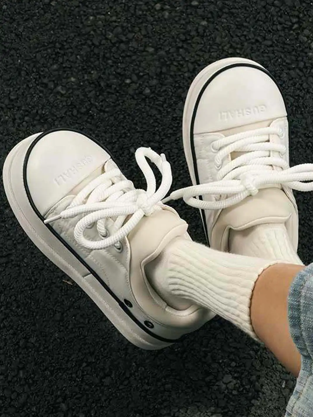 GSL | Retro Distressed Platform Sneakers-White