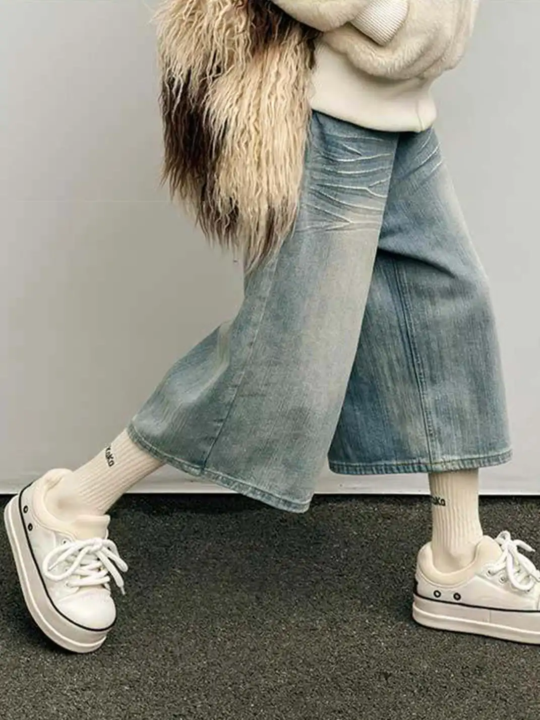 GSL | Retro Distressed Platform Sneakers-White