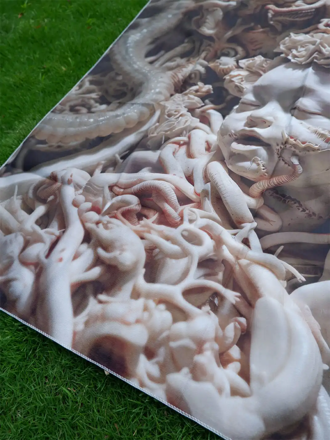 WrongSolution | "Embryo Dream 3" POPUP Limited Dossal Sofa Cover Tablecloth