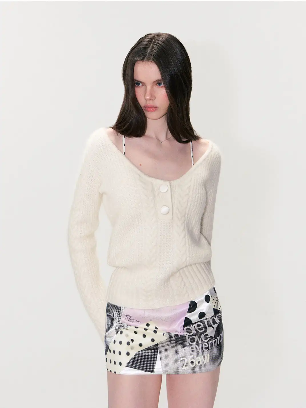The NeverMore | Retro Cable Knit V-Neck Sweater