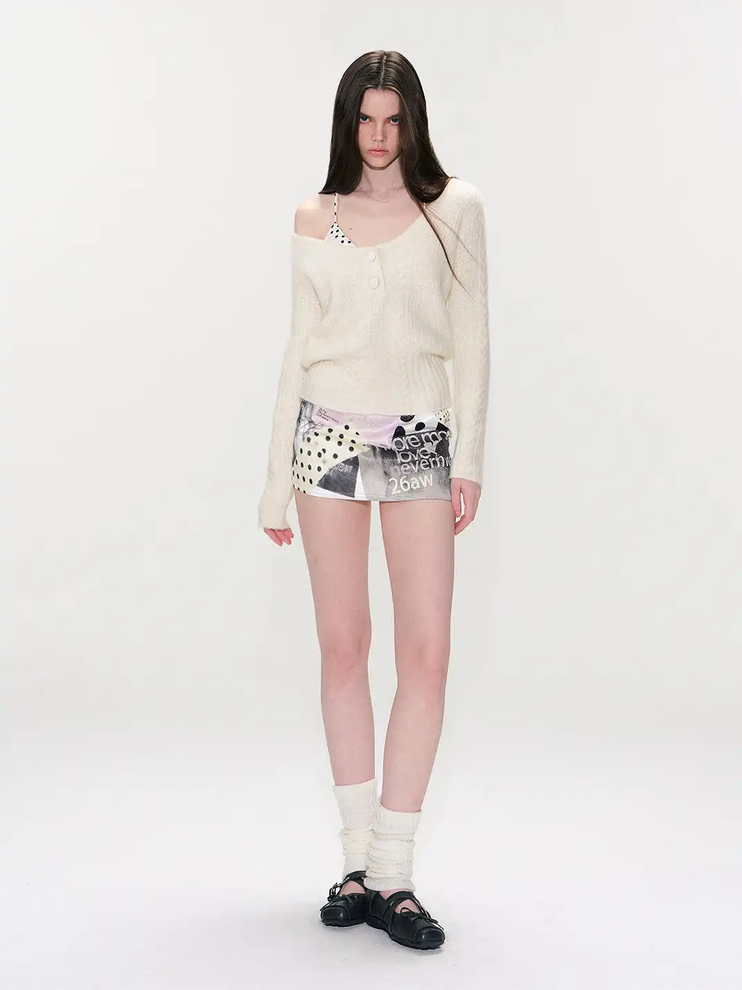 The NeverMore | Retro Cable Knit V-Neck Sweater