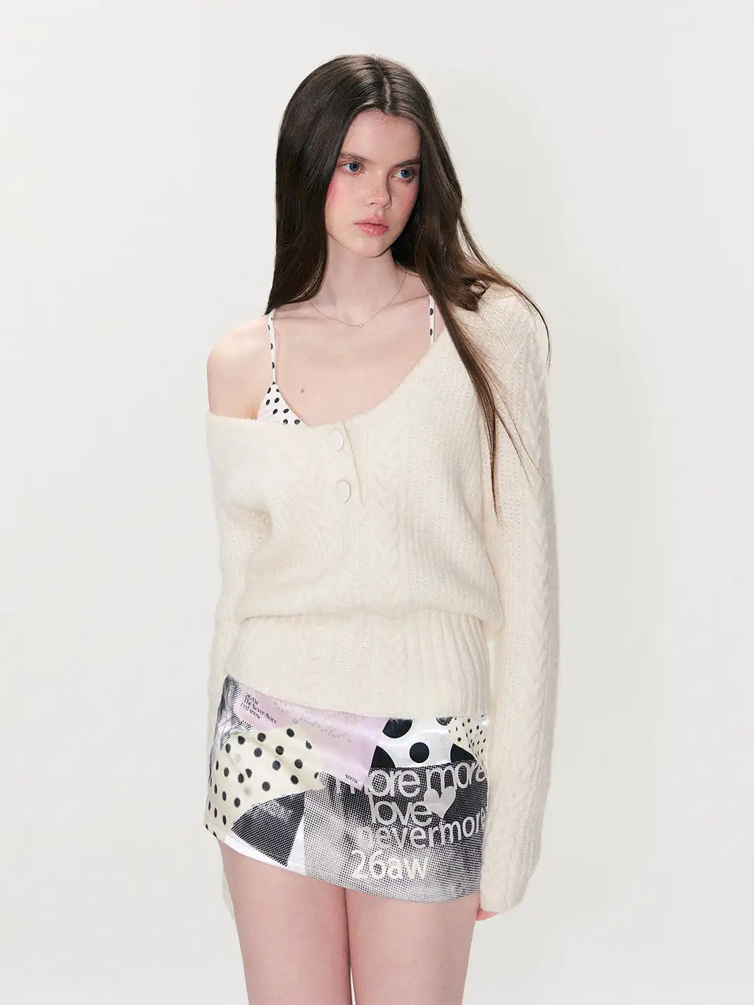 The NeverMore | Retro Cable Knit V-Neck Sweater