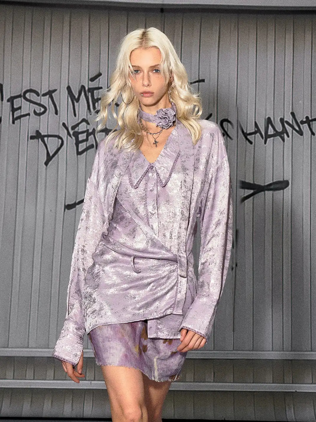 The NeverMore | Heavy-Duty Loose-Fitting Glossy Shirt