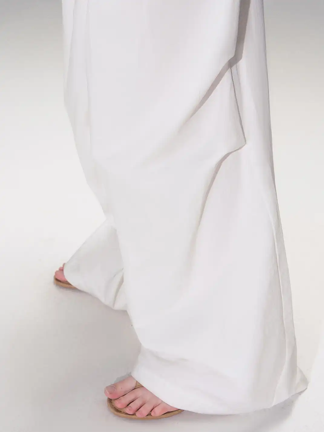 The NeverMore | White Retro-Style Folded Waist Casual Pants