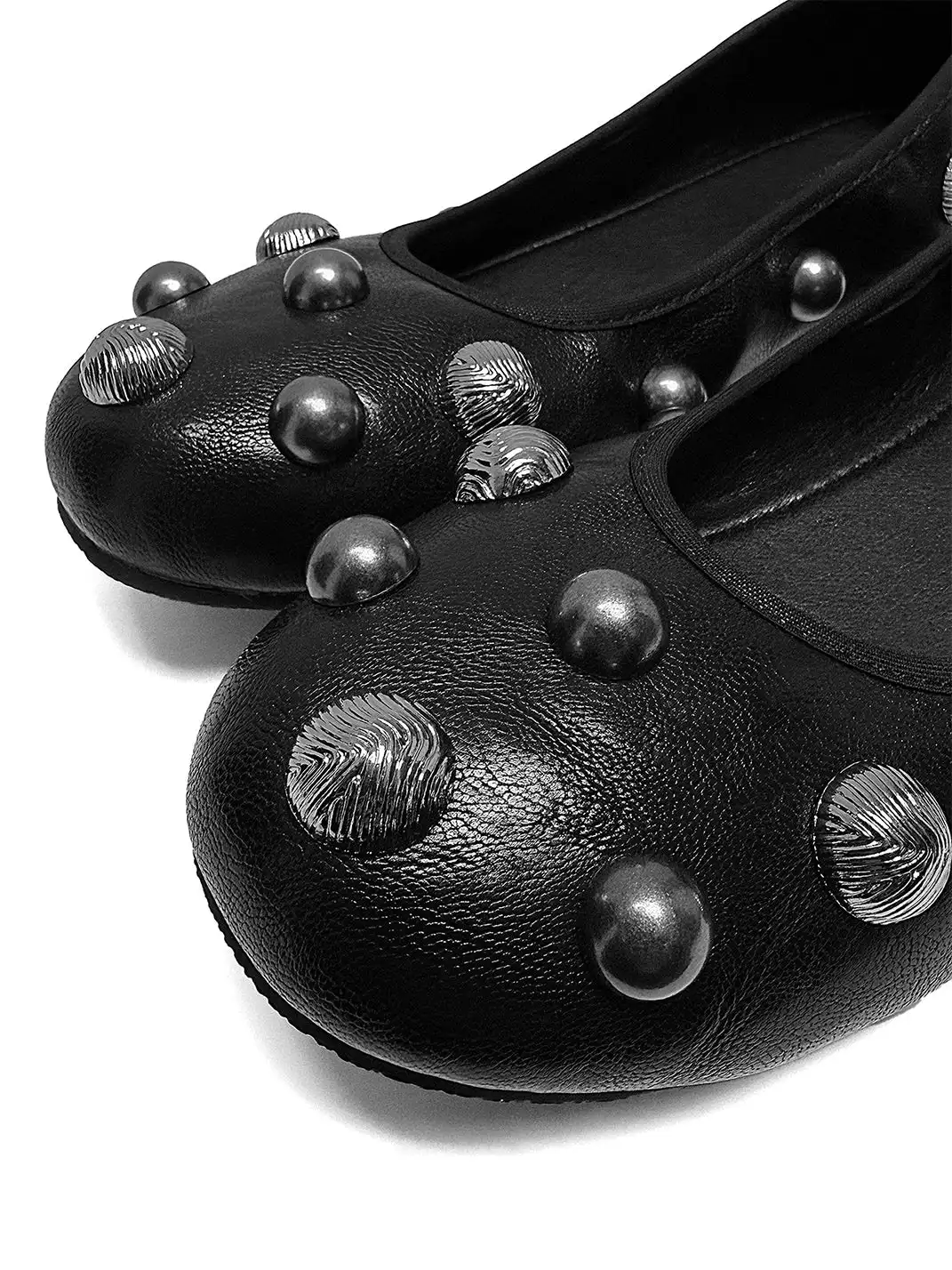 ABstract Garden | Vintage Studded Ballet Flats-Black