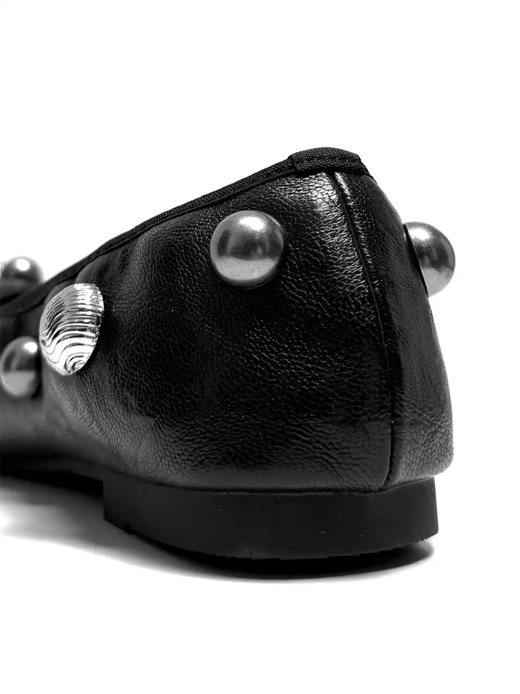 ABstract Garden | Vintage Studded Ballet Flats-Black