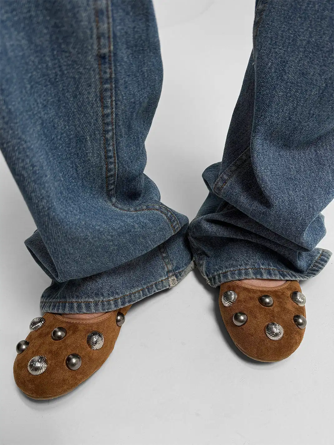 ABstract Garden | Vintage Studded Ballet Flats-Brown