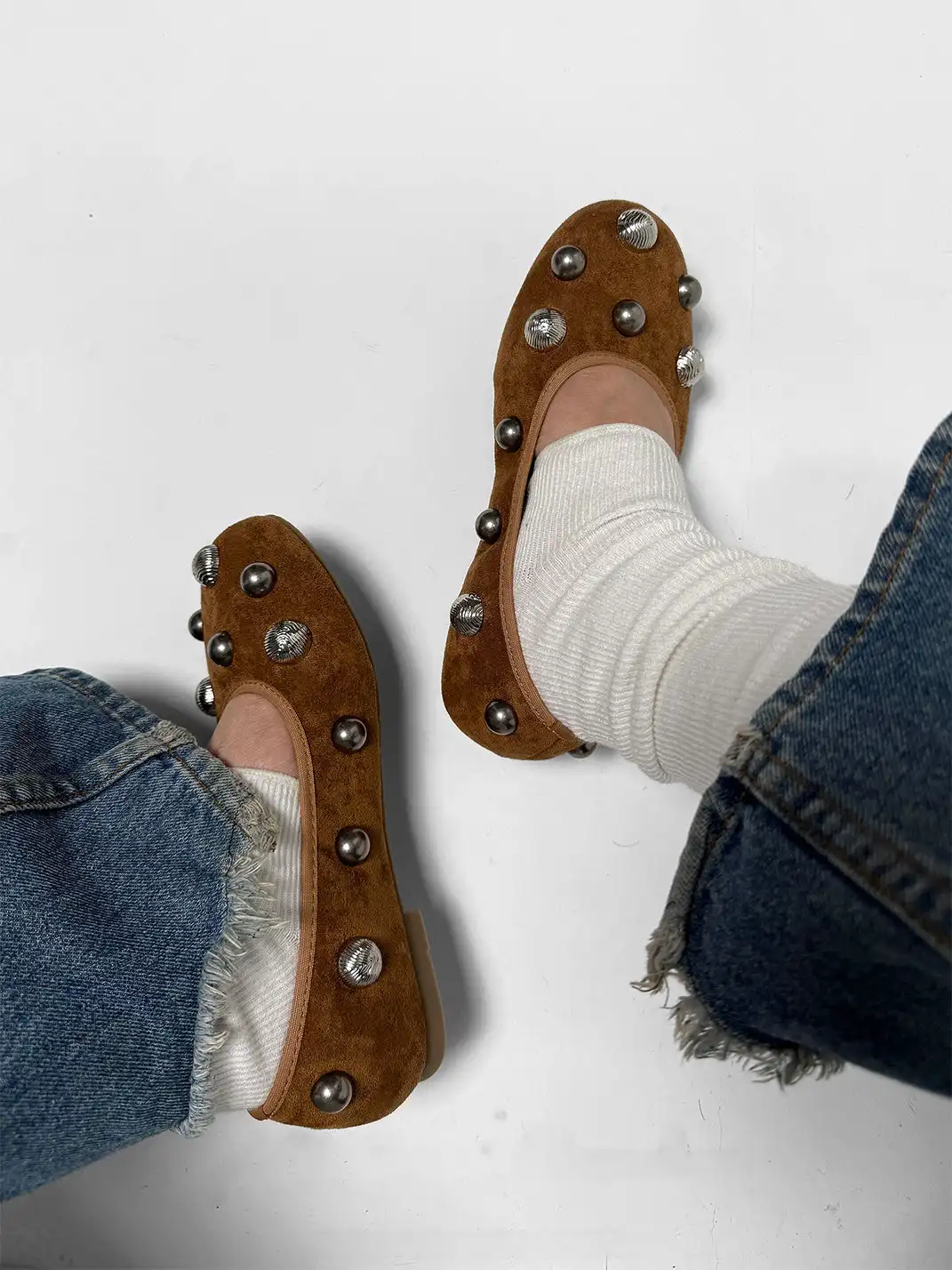 ABstract Garden | Vintage Studded Ballet Flats-Brown