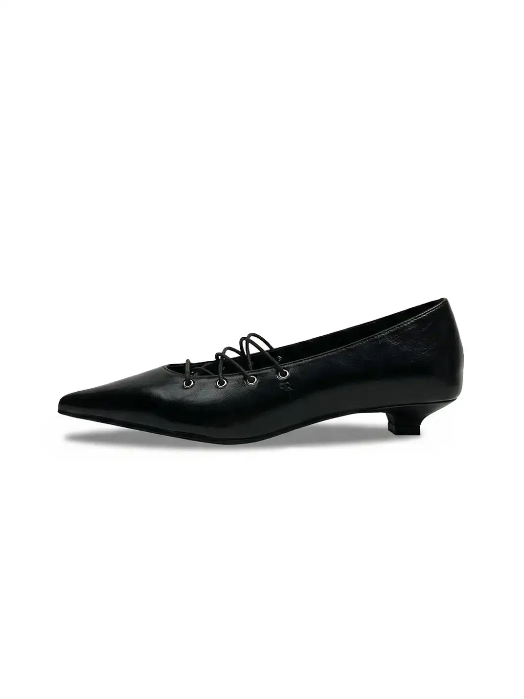 ABstract Garden | Pointed-Toe Shoes With Crisscross Straps-Black