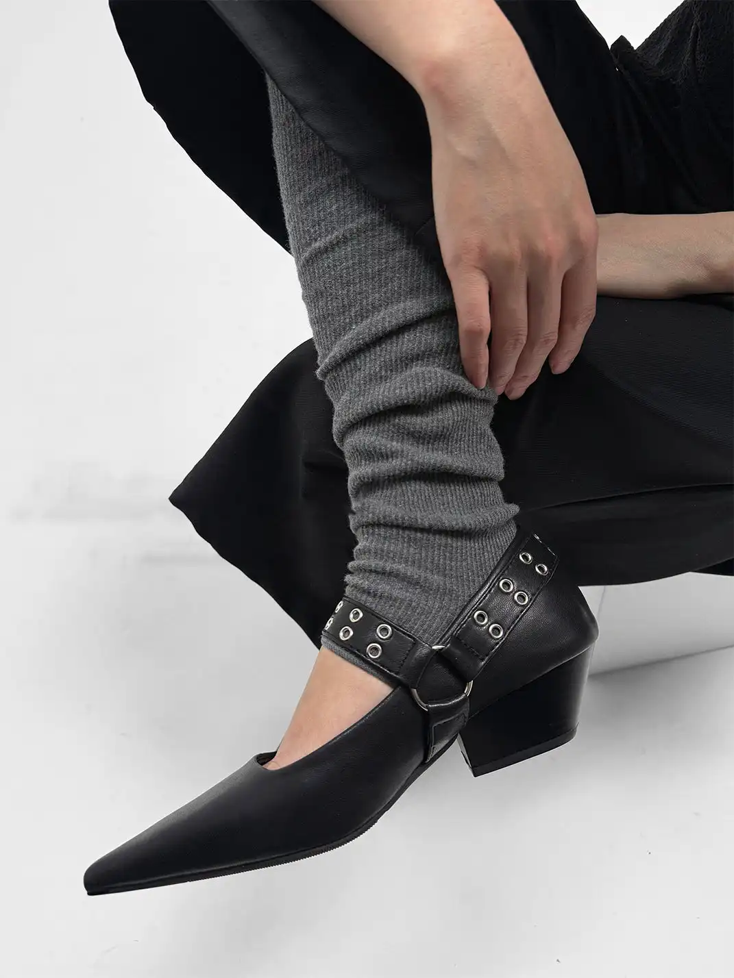 ABstract Garden | Studded Chunky Heel Pointed Toe Mary Jane Shoes