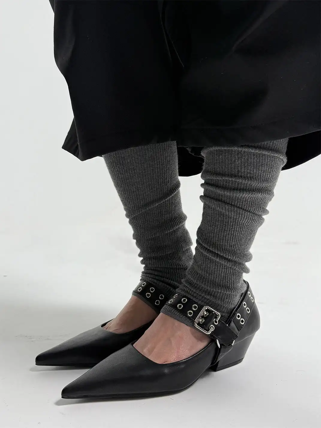 ABstract Garden | Studded Chunky Heel Pointed Toe Mary Jane Shoes