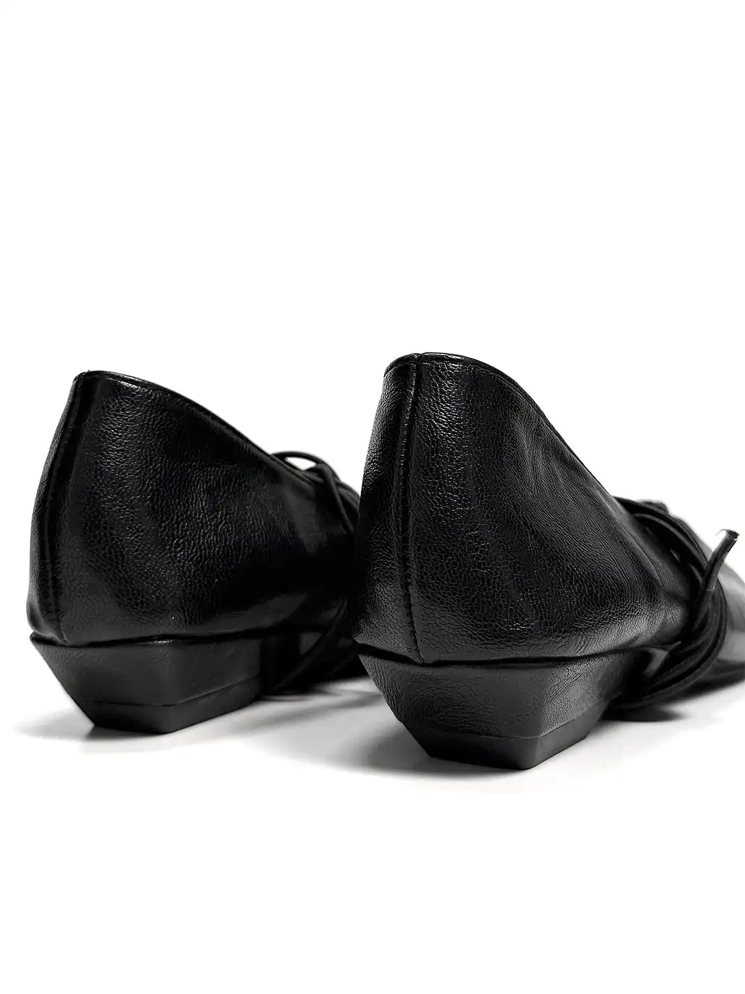 ABstract Garden | Cross-Strap Low-Heeled Mary Jane Shoes-Black