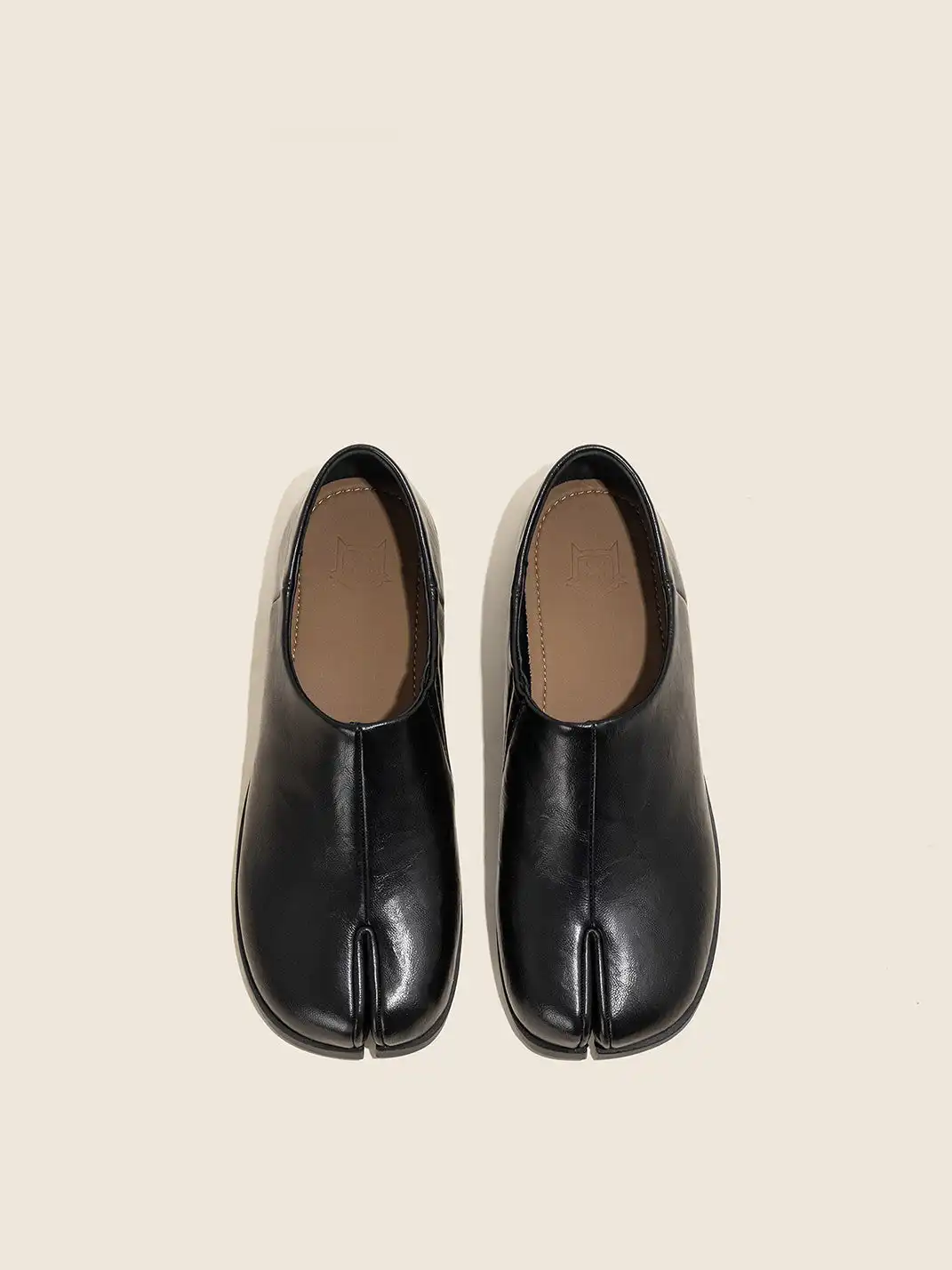 OLDMEOW | Low-Cut Retro Split-Toe Loafers