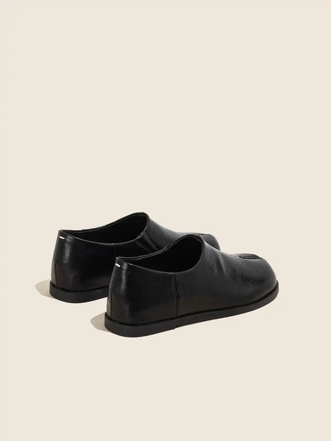 OLDMEOW | Low-Cut Retro Split-Toe Loafers