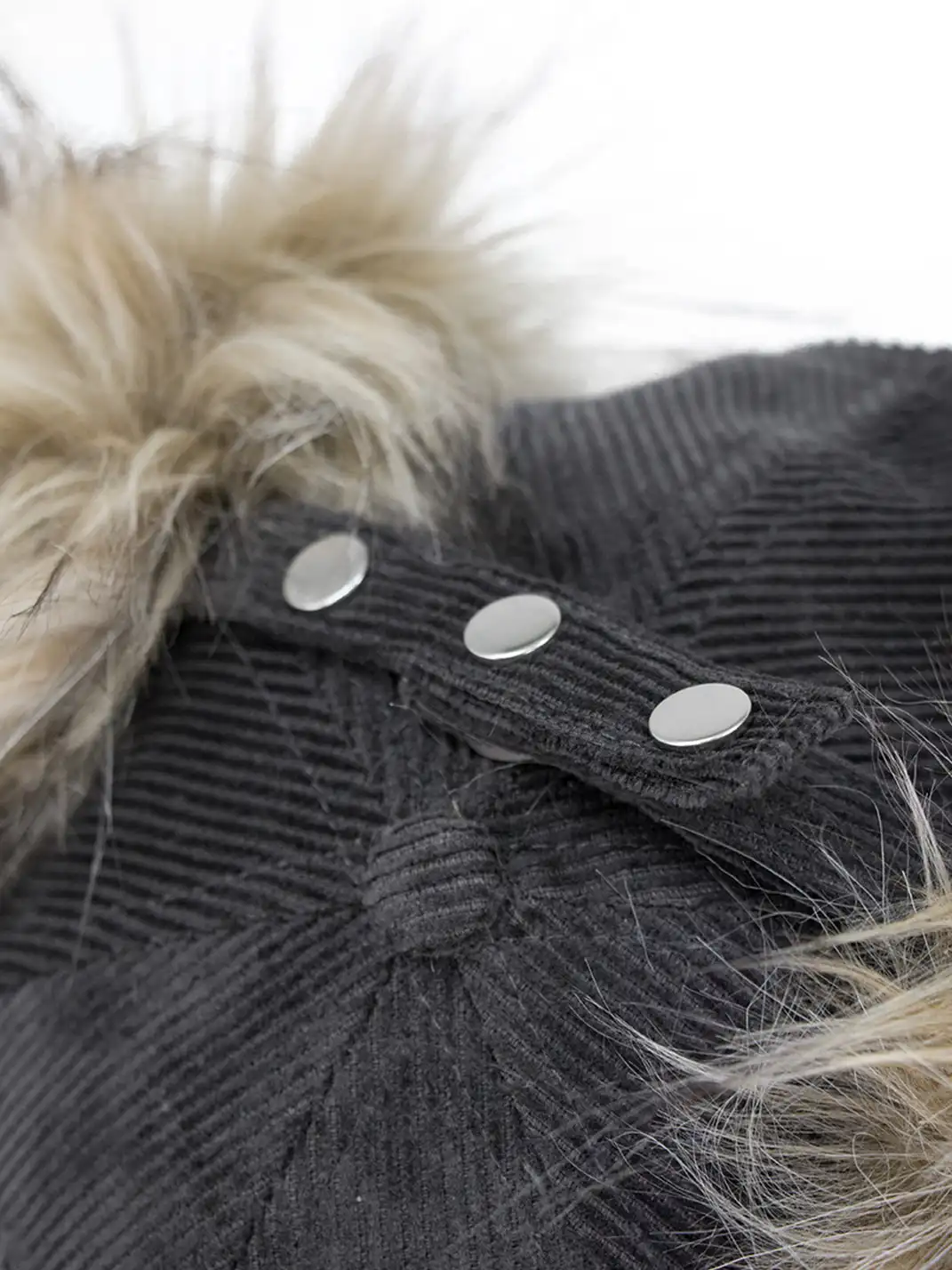 RELABEL | Faux-Fur Earflaps Corduroy Cap