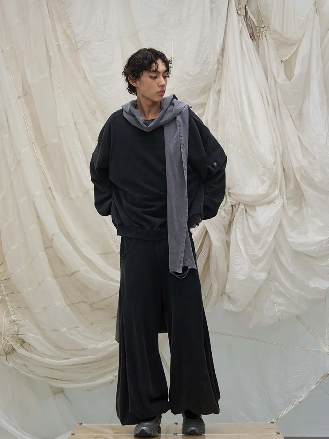 RELABEL | Detachable Back Flap Draped Balloon Pants