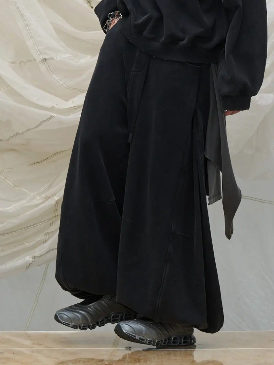 RELABEL | Detachable Back Flap Draped Balloon Pants