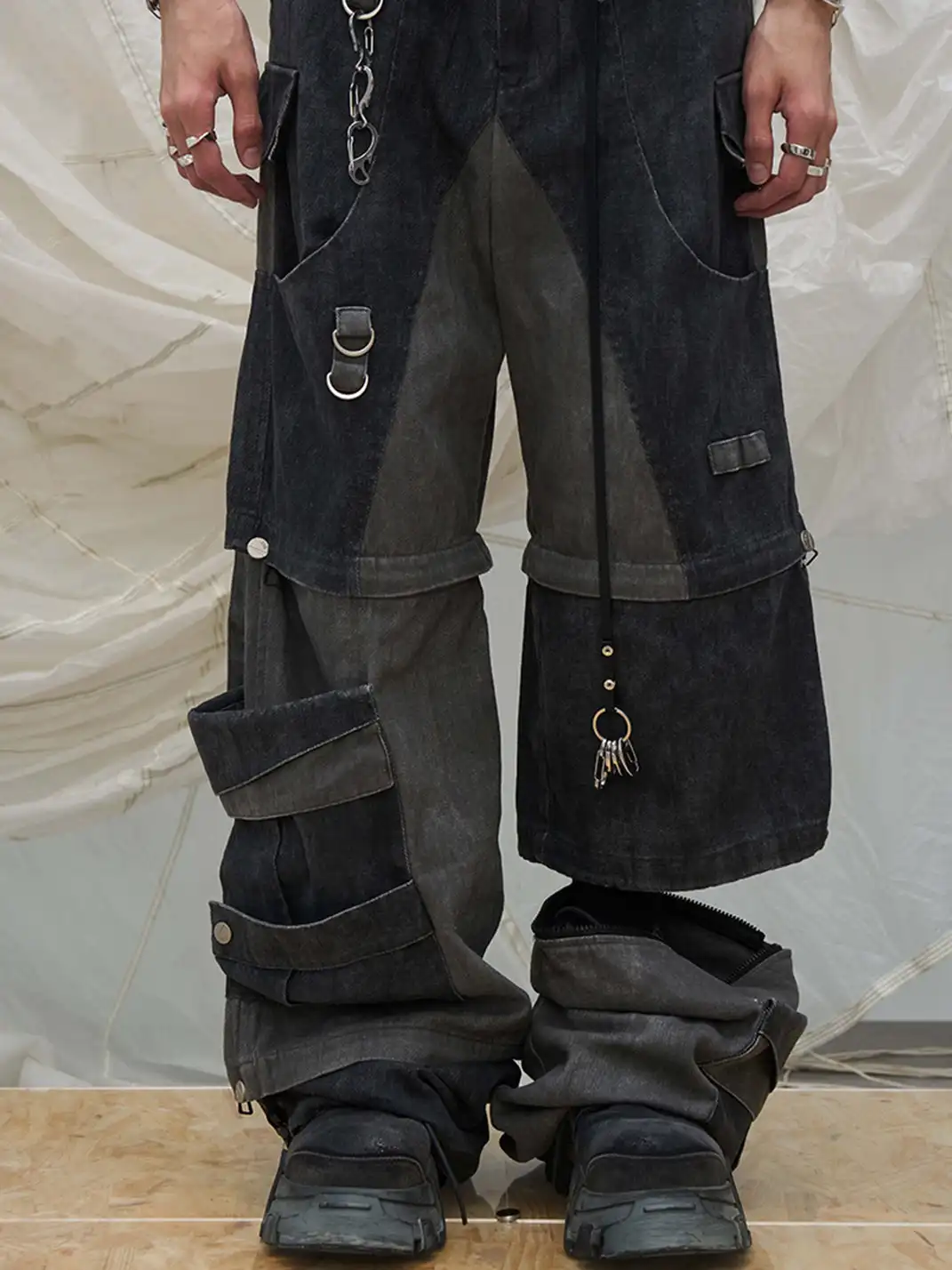 RELABEL | Multi-Detachable Straps Cargo Pants