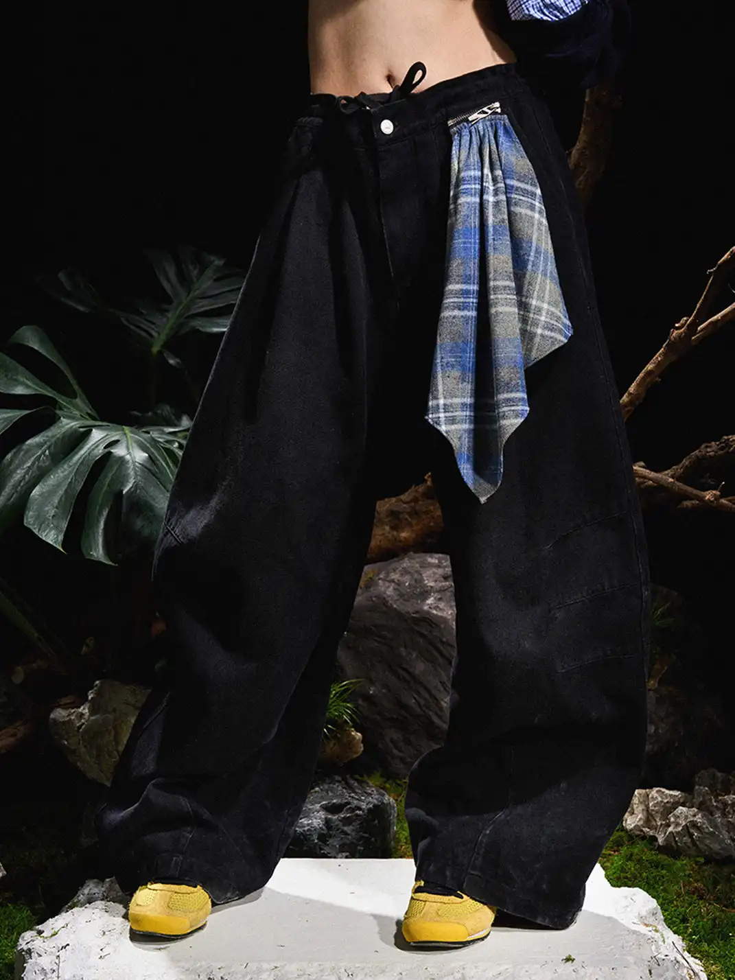 RELABEL | Detachable Decorative Square Scarf