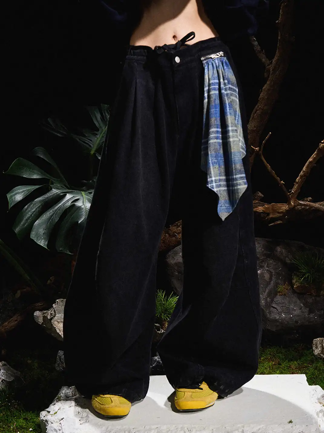 RELABEL | Detachable Decorative Square Scarf