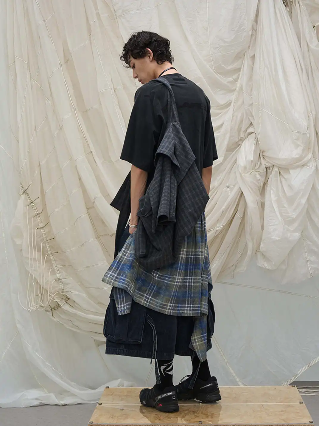 RELABEL | Detachable Zippered Decorative Back Flap