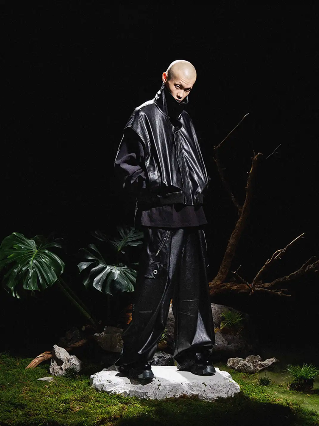 RELABEL | Half-High Collar Deconstructed Shoulder Leather Jacket