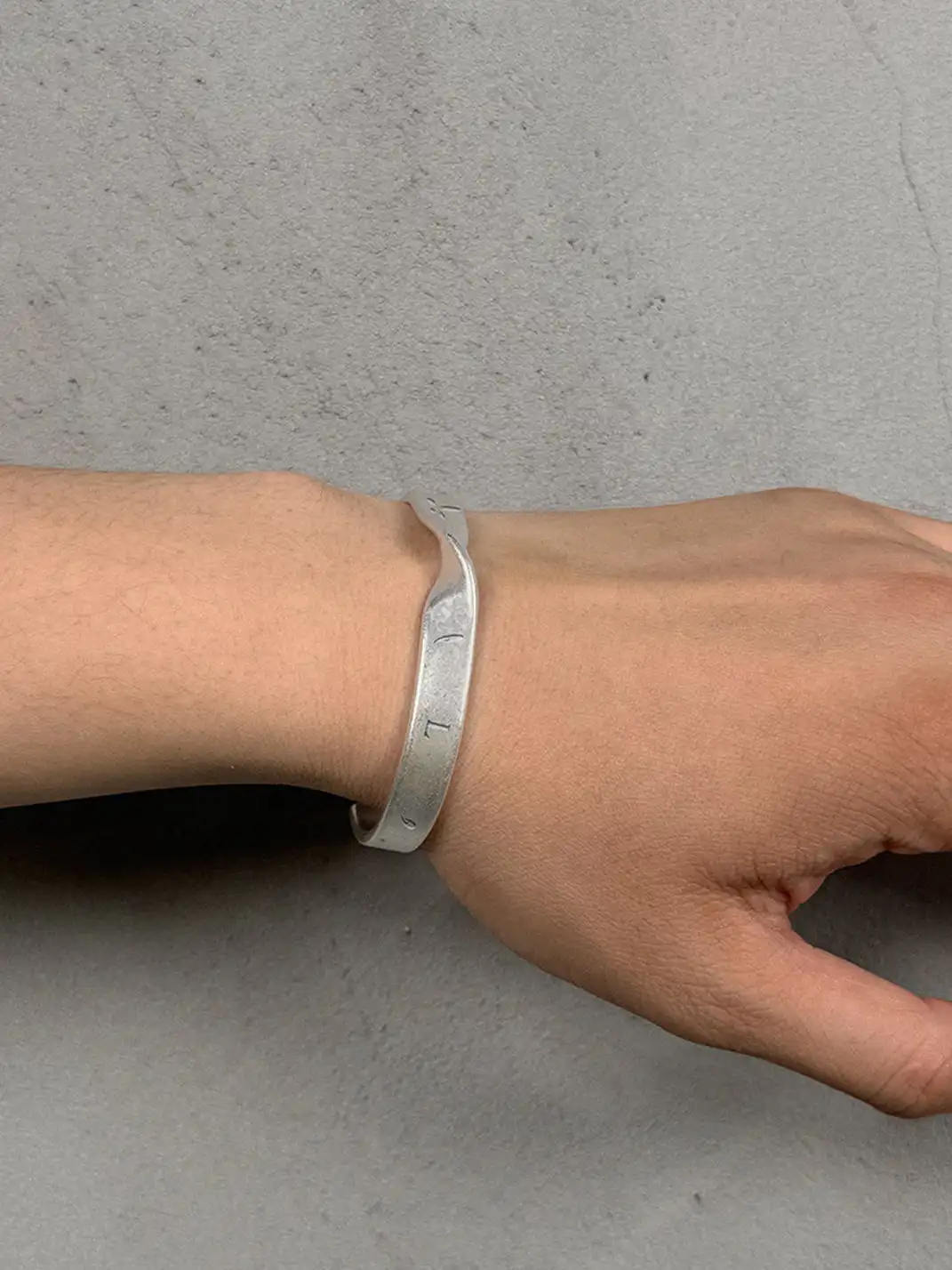 RELABEL | Asymmetrical Open Bracelet