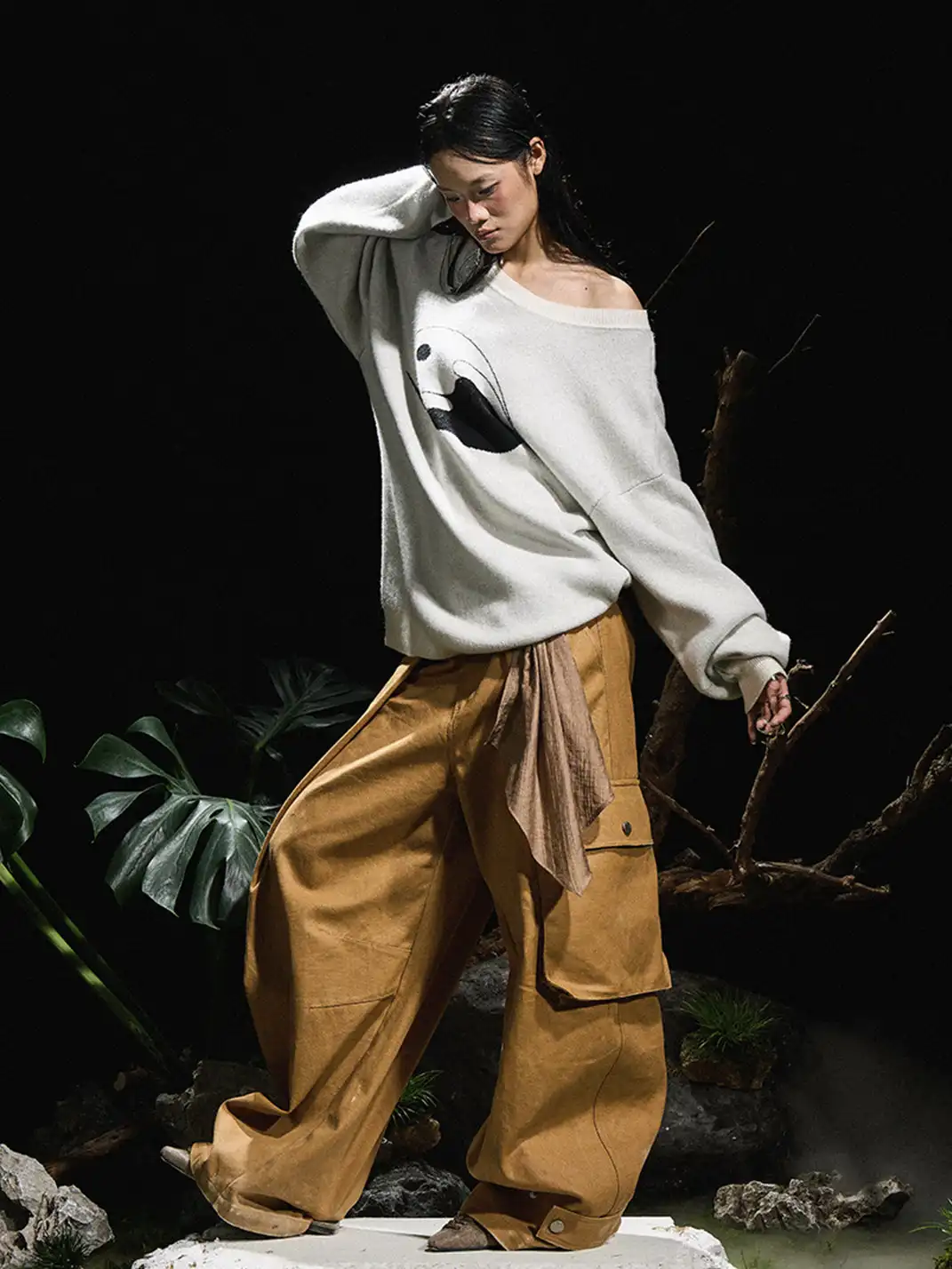 RELABEL | Tai Chi Logo Wool Sweater