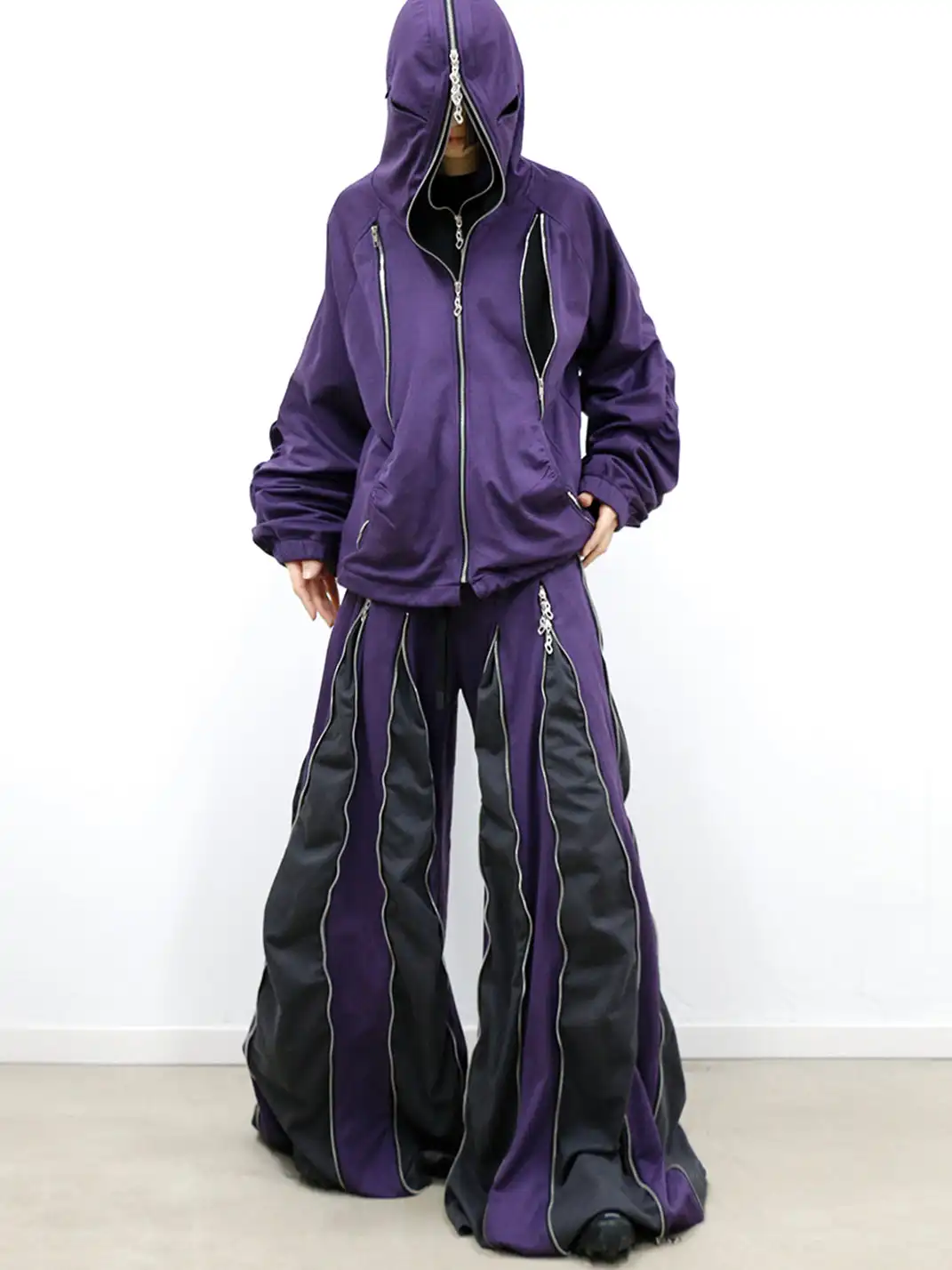 RELABEL | Multi-Zipper Double-Layer Cut Hoodie