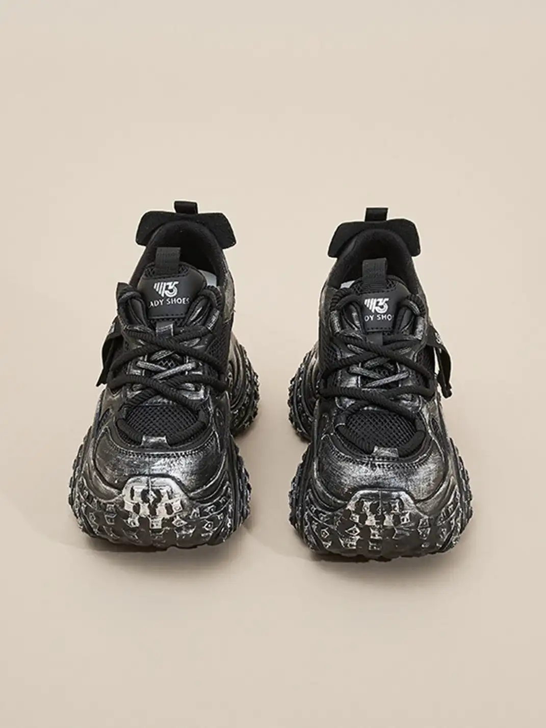 GRACE PANDA | Distressed Platform Dad Shoes-Black