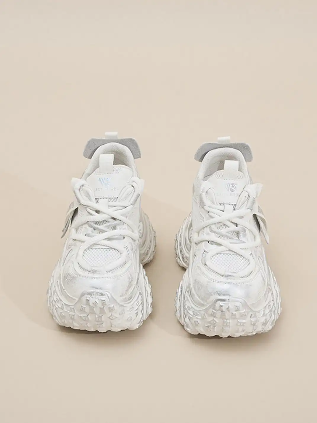 GRACE PANDA | Distressed Platform Dad Shoes-White