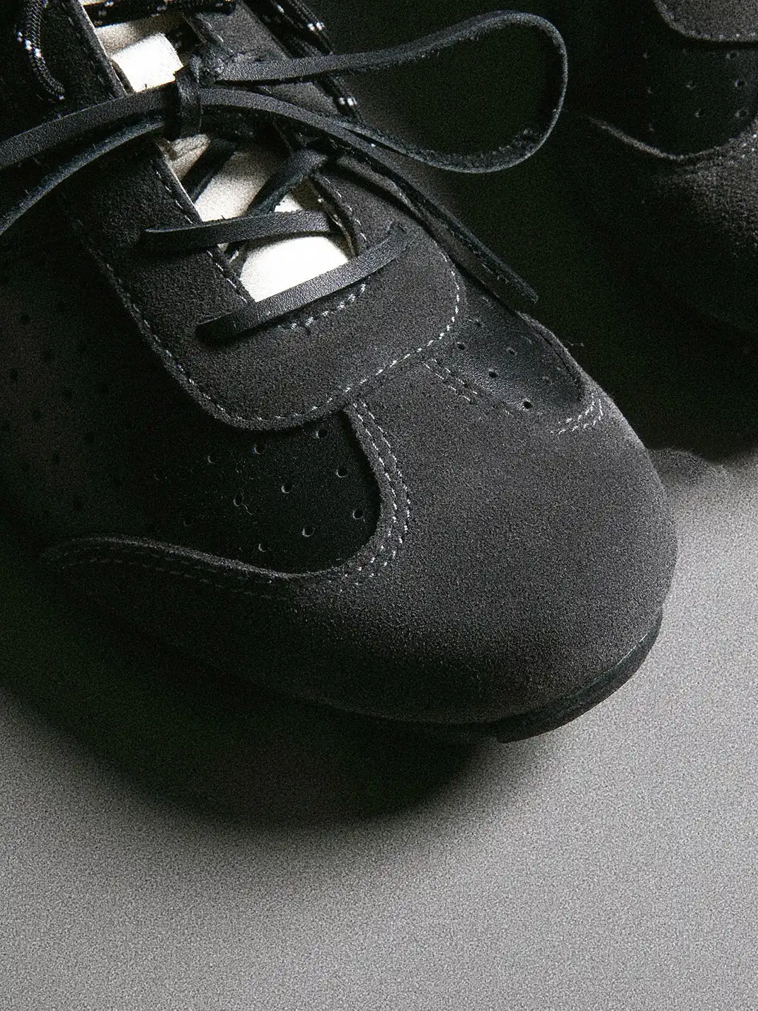 VOWPROGRESS | High-Gloss Suede Calfskin German Training Shoes-Black