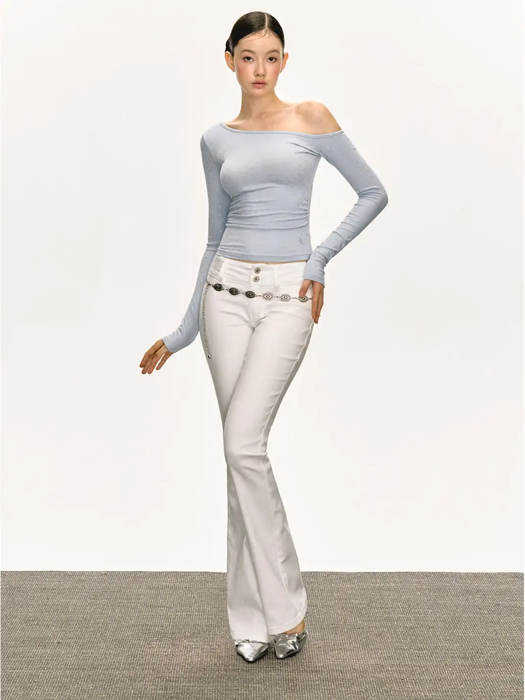 ARISEISM | Rhinestone-Studded Off-Shoulder Tee