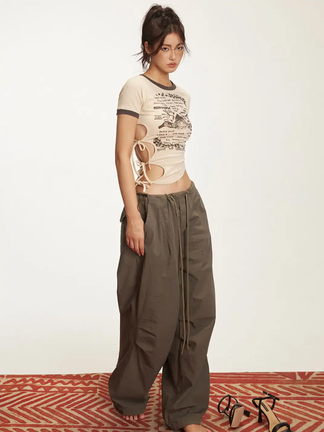 ARISEISM | Drawstring Low-Rise Cargo Pants