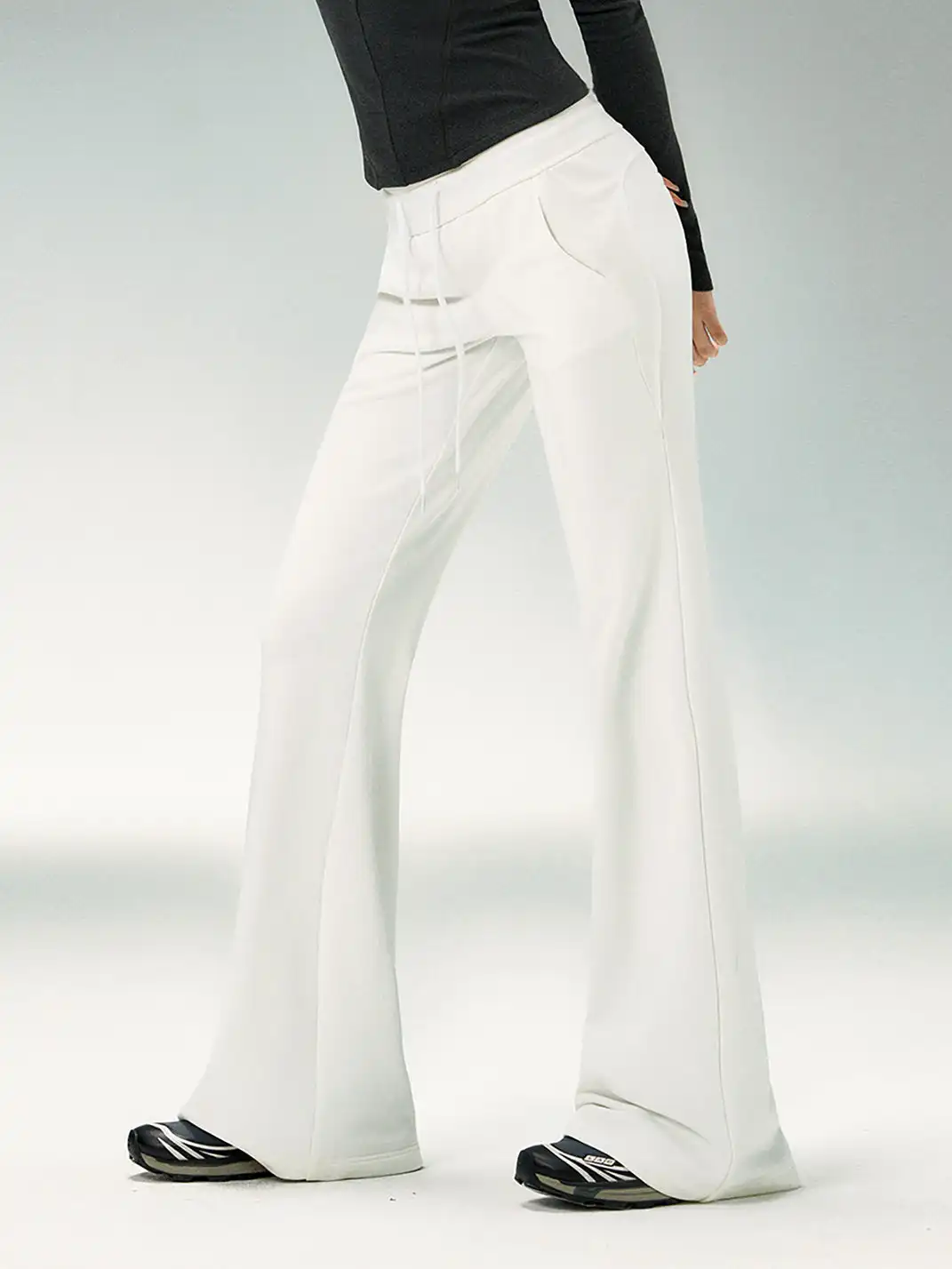 ARISEISM | Slightly Flared Grey Yoga Sweatpants