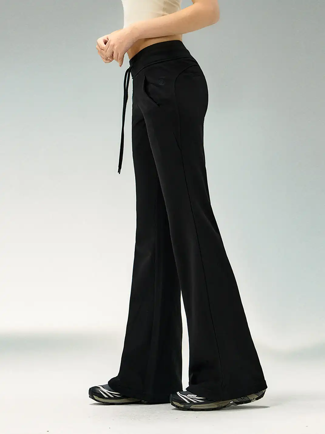 ARISEISM | Slightly Flared Grey Yoga Sweatpants